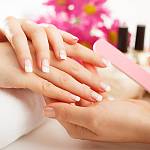 Gel-Modellage der Fingernägel
Gel-Nägel, die zu Ihren Händen passen